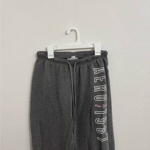 Early 2000’s grey Aeropostale capri sweatpants